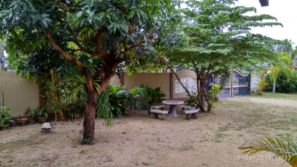 Relaxs Homestay Кота-Бару Номер фото
